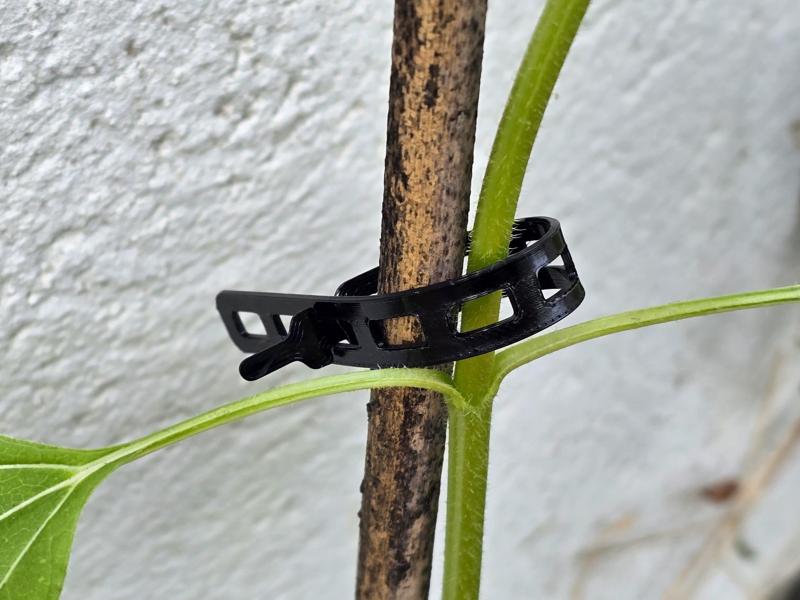 Plant ties TPU