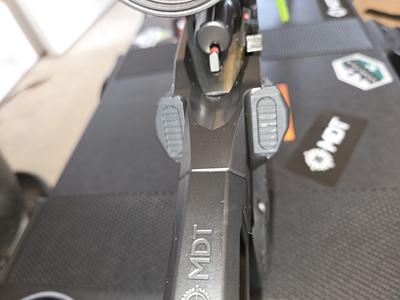 MDT ACC Chassis Rear Thumb Rest