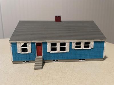 HO Scale Cape Style House