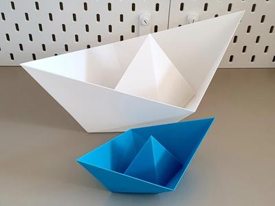 GIANT paper boat - Origami