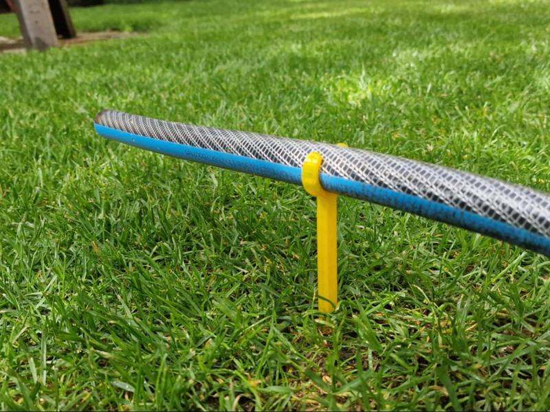 Garden hose ground spike, hose holder 3/4"