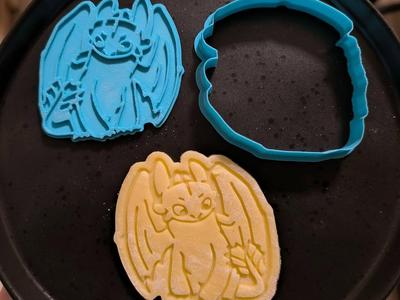 Toothless Cookie Cutter