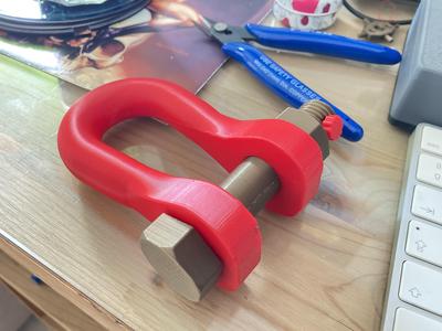 SHACKLE / GRILLETE