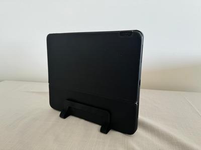 Adjustable Laptop, Ipad & Macbook stand