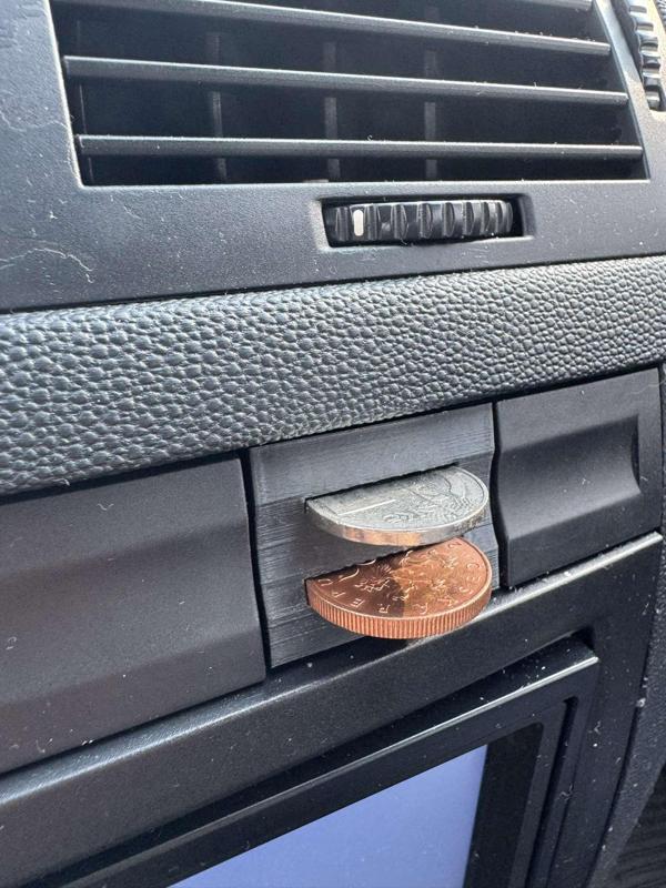 Skoda fabia coin holder