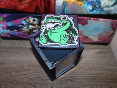 MTG EDH Commander Showcase Deck Box - Gitrog