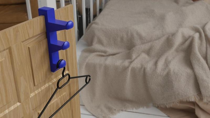 Triple door hanger