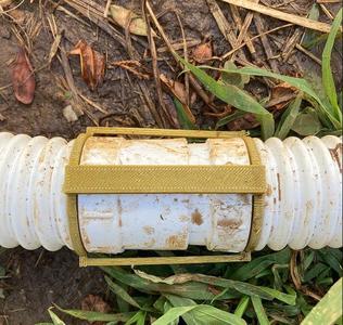 Pool Pipe Bracket