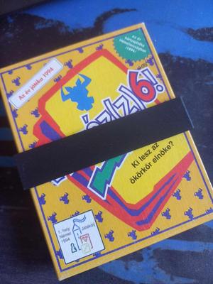 Piatnik carkbox holder