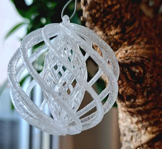 Xmas Orb 3