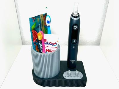 Braun Oral-B iO 7 8 9 Charging Station with Toothbrushes