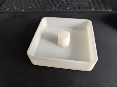 spacer for R2-D2 tissue box