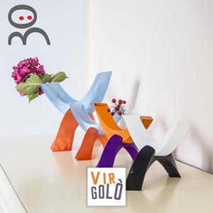 Virgolò - minimalistic vase