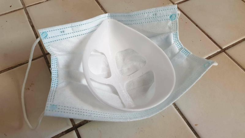 anti-fogging mask shell