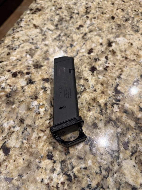 Magpul GL9 Mag base plate