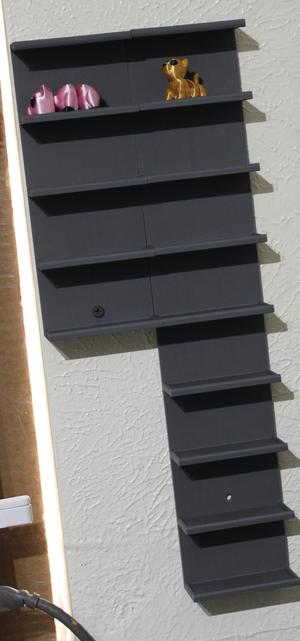 Hot Wheels/Minis wall shelf.stl