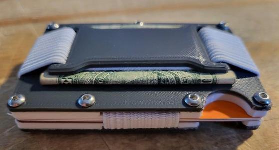 TheSummit - A slim minimalist wallet - card holder/money clip