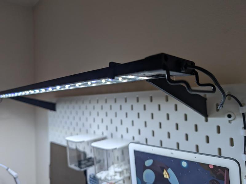 Skadis Nicrew Light Holder