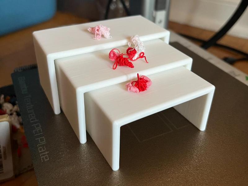 Stackable Shelves Shelf Set for Displays