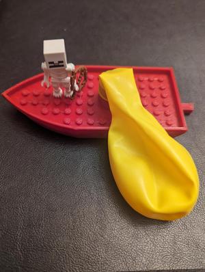 Balloon Boat with Lego Deck for Bath or Pool