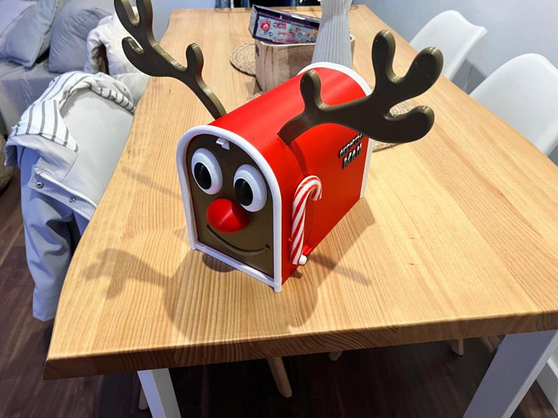 Christmas Mail Box