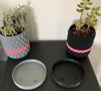 vase bottom plate for water drops
