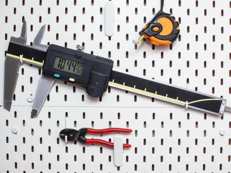 Big Caliper Clock