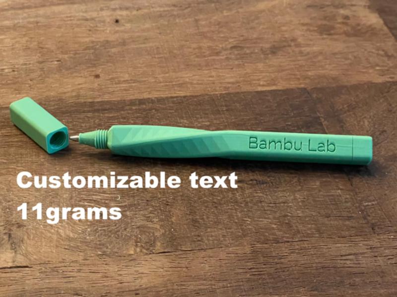 Customizable pen with a twist