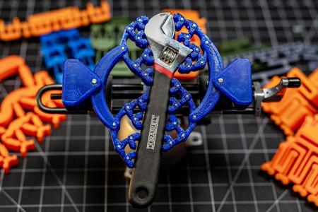 Fractal Vise - Mechanical Bearing V1