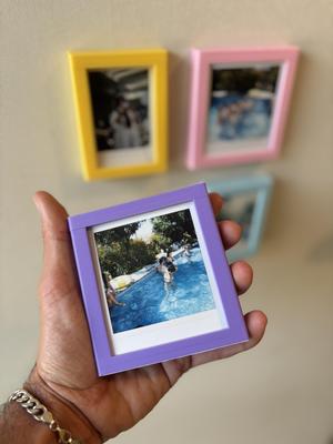 3D-Printed Instax Photo Frame Holder (Mini + Square) – Magnetic Display for Up to 10 Photos!