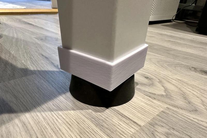 Ikea Lack Dampening (using washing machine dampers)