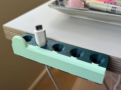 Wall cable tidy / organiser with removable cover