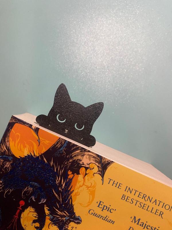 Peeking Cat Bookmarker