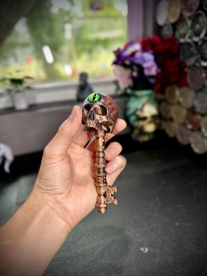 The skeleton key.