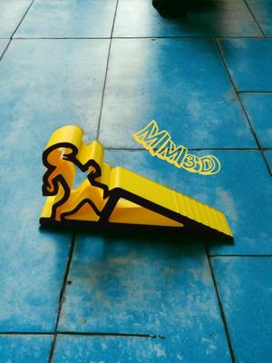 La Linea Door Stopper
