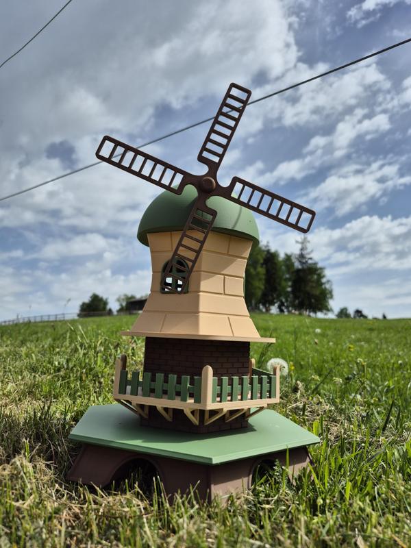 OLIVER WINDMIL