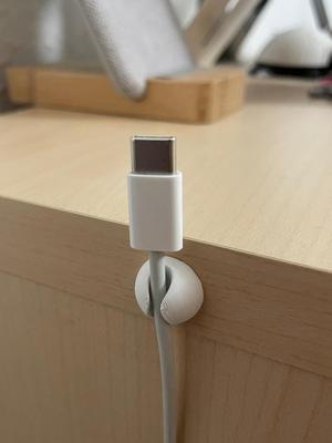 Cable holder