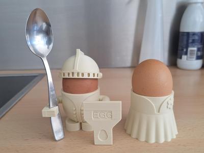 Knight and Princess egg cup 
