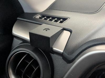 RAV4 Left-side Dashboard Mount 