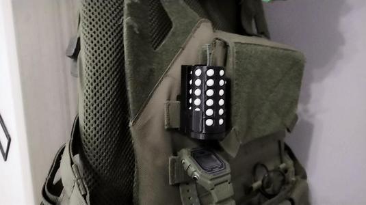 Airsoft firecracker granade  + molle holder