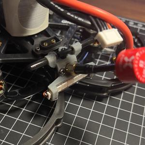 Optimized mount for the CineLog35 V2 frame, designed to securely hold ELRS and VTX antennas along with Diatone LED strips