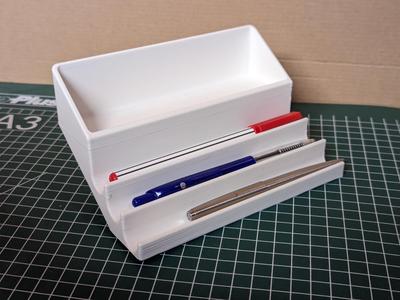 Pen Holder
