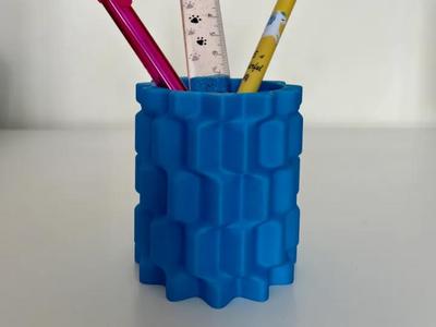 Pen holder