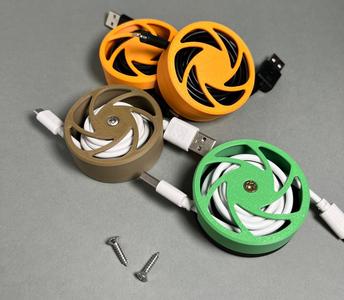 Cable Spool – Compact and Practical