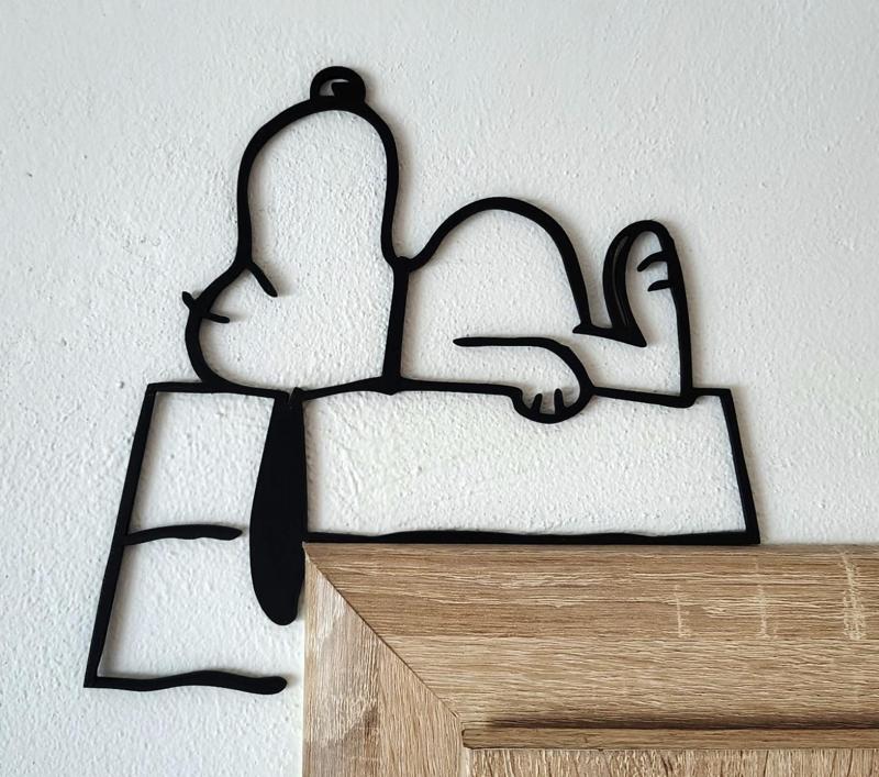 Snoopy Door Corner