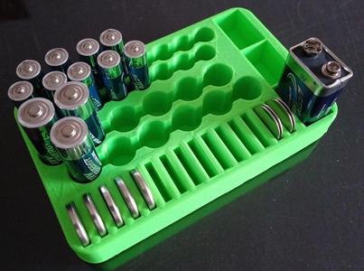 Simple battery storage with 9V