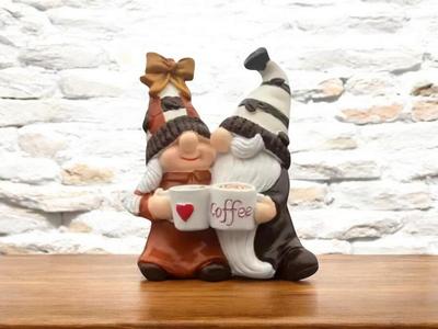 Gnomes coffee love