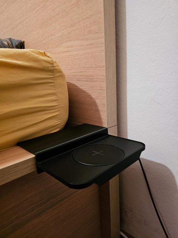 Bed Shelf for Smartphone Wireless Charging