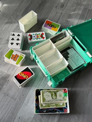 Gridfinity card and dice games box for travel