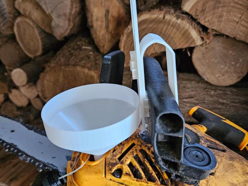 Adjust-A-Funnel Hands-Free Pouring Assistant!